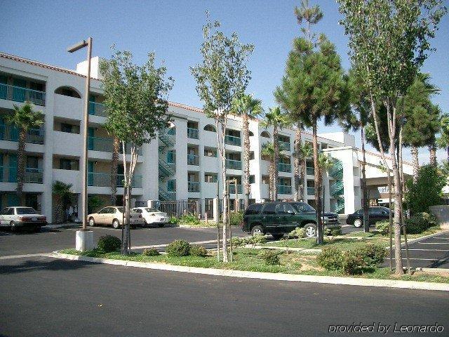 Days Inn By Wyndham Chula Vista-San Diego Zewnętrze zdjęcie